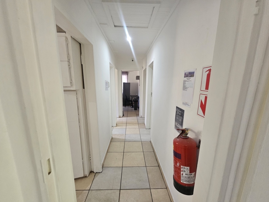 10 Bedroom Property for Sale in Brandwag Free State